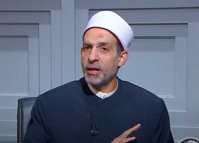 ما حكم حرمان الأخوة من الميراث؟.. أمين الفتوى يجيب