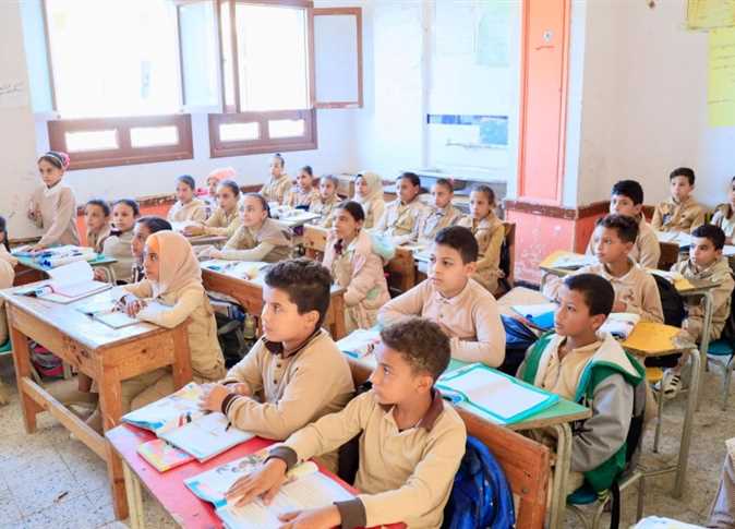 موعد امتحانات نصف العام الدراسي 2026، تبدأ 10 يناير لصفوف النقل