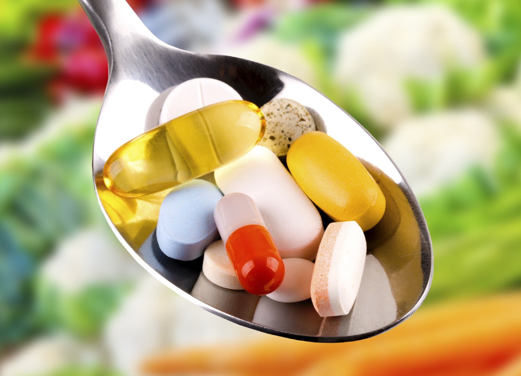مكملات غذائية مهمة تحميك من الاكتئاب الموسمي