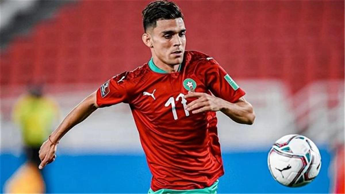 الأهلي يُعلن إصابة أشرف بن شرقي مع منتخب المغرب بكأس العرب