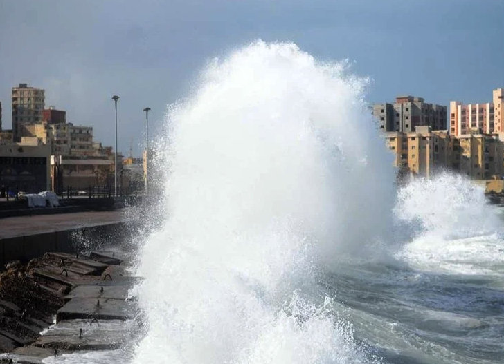 موعد نوة عيد الميلاد 2026، الإسكندرية تستعد لأولى نوات فصل الشتاء