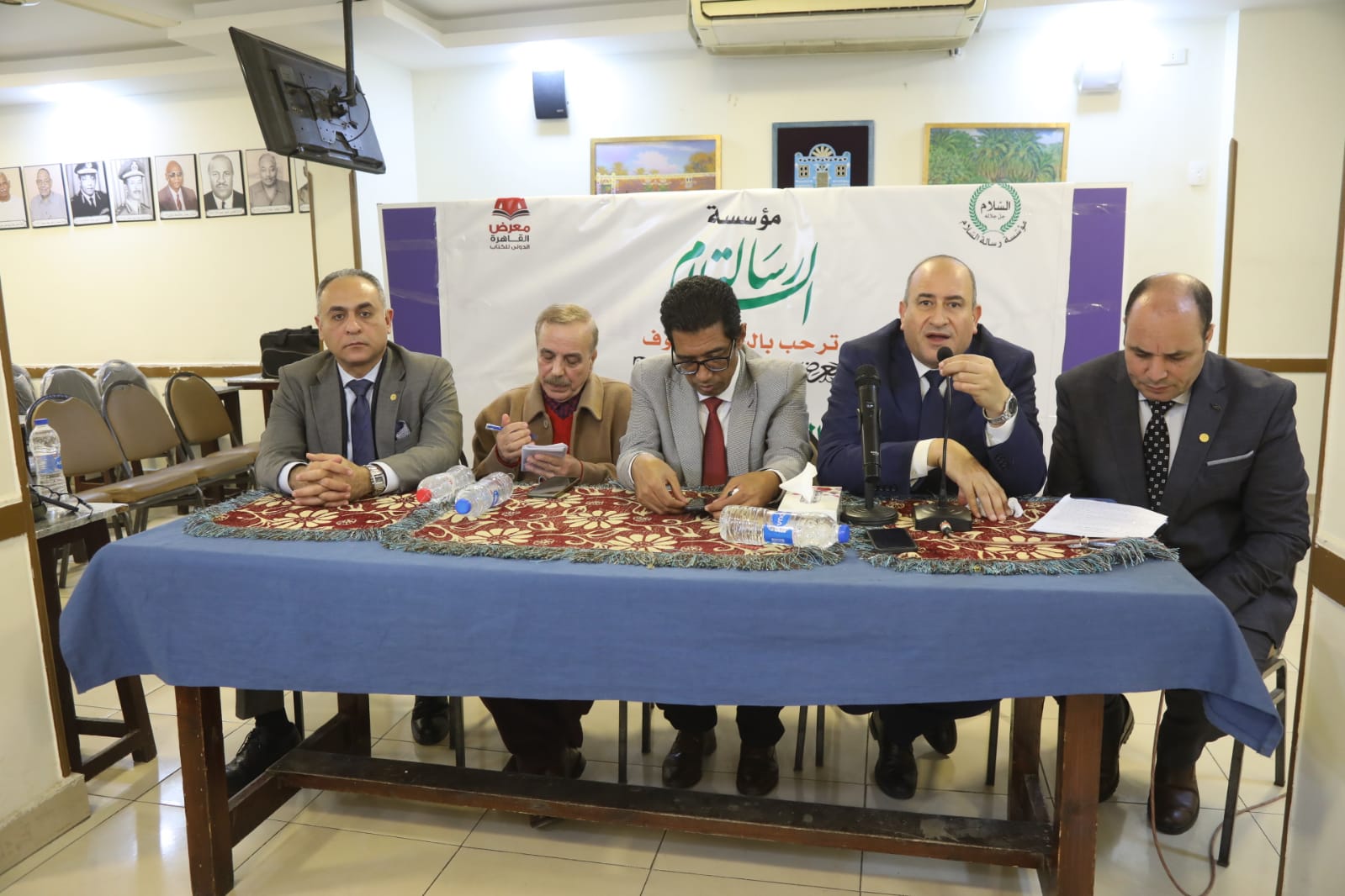 لا سنة ولا شيعة .. التعايش والسلام المجتمعي خط الدفاع الأول عن الوطن
