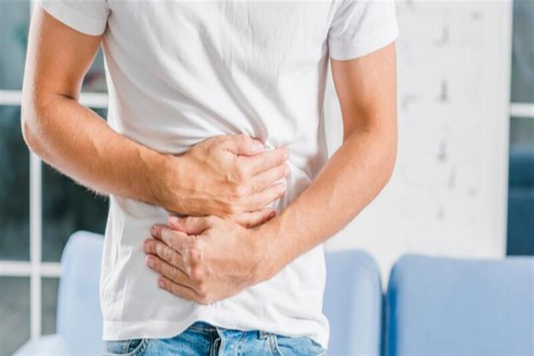 بعد الفسيخ والرنجة في عيد الفطر.. علامات تكشف عن إصابتك بالتسمم الغذائي
