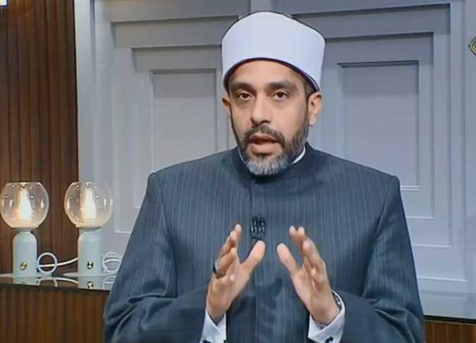 تقليد الترندات على مواقع التواصل دون تفكير.. الشيخ أحمد وسام يحسم الجدل