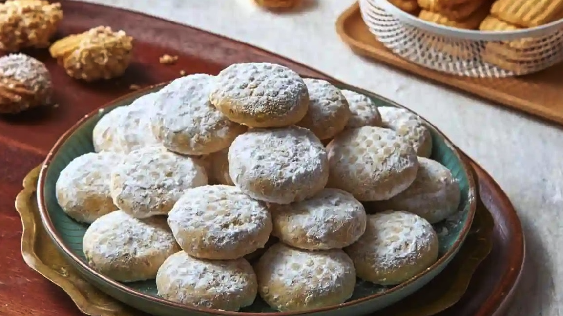 نصائح تحميك من أضرار الكحك والبسكويت في العيد