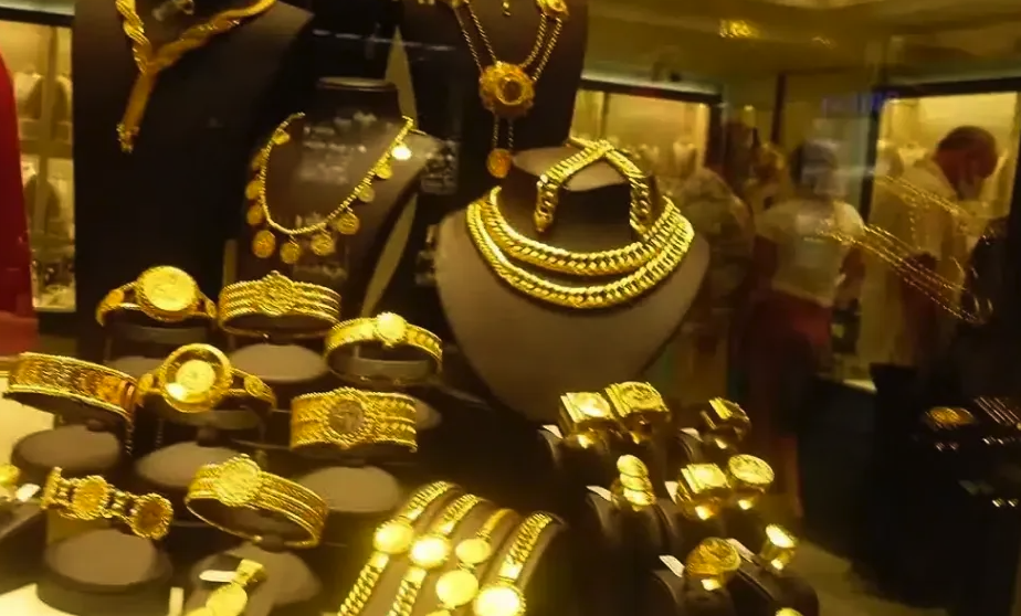 استمرار الارتفاع الجنوني في أسعار الذهب مساء اليوم الثلاثاء 31 مارس 2026