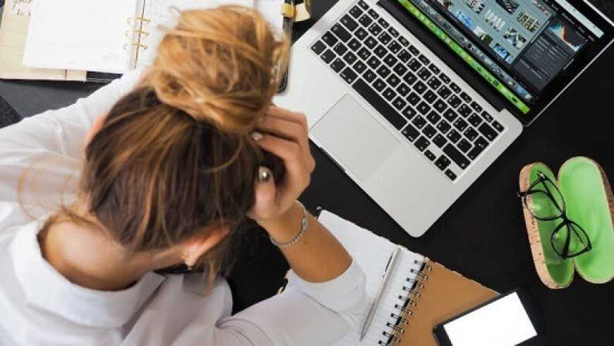 منها الهاتف والكافيين.. أخطاء صباحية تهدد تركيزك وإنتاجيتك طوال اليوم