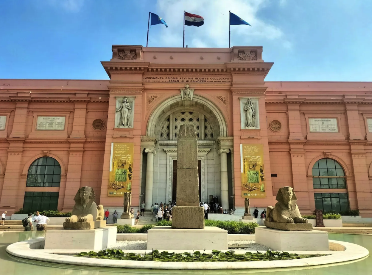 إدارة المتحف المصري بالتحرير: الفيانس من أقدم وأهم ابتكارات الحضارة المصرية