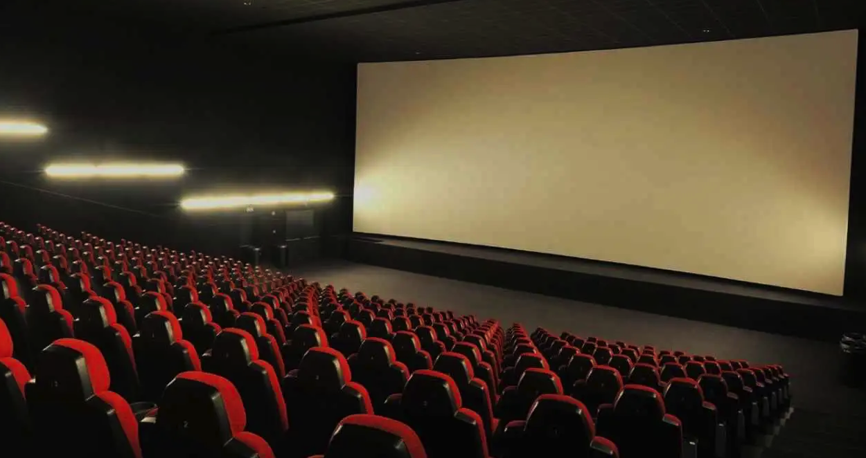 إلغاء 3 حفلات من الفترة الصباحية.. ننشر مقترح غرفة صناعة السينما لإعادة فتح السينمات ليلًا