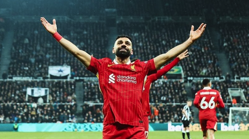 محمد صلاح يصبح الهداف التاريخي لديربي “الميرسيسايد”