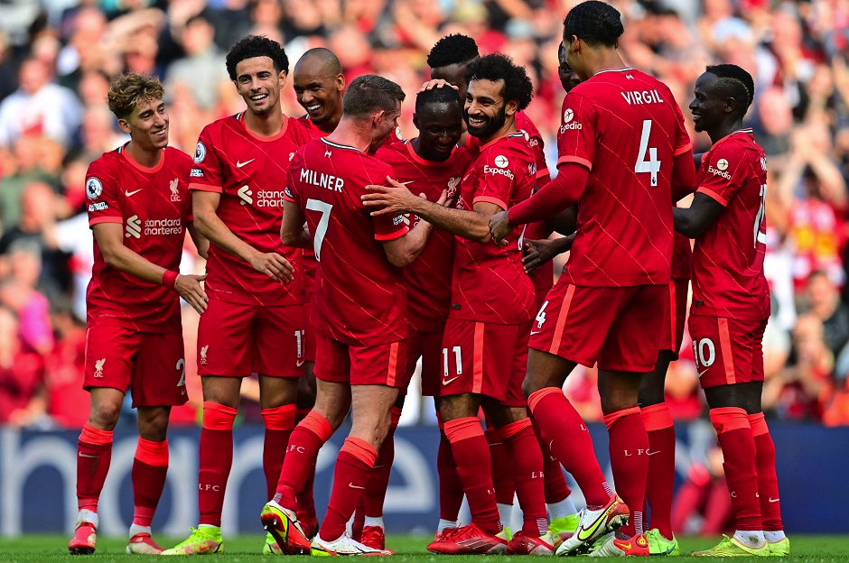 ليفربول يفوز على كريستال بالاس بثلاثية في الدوري الإنجليزي الممتاز