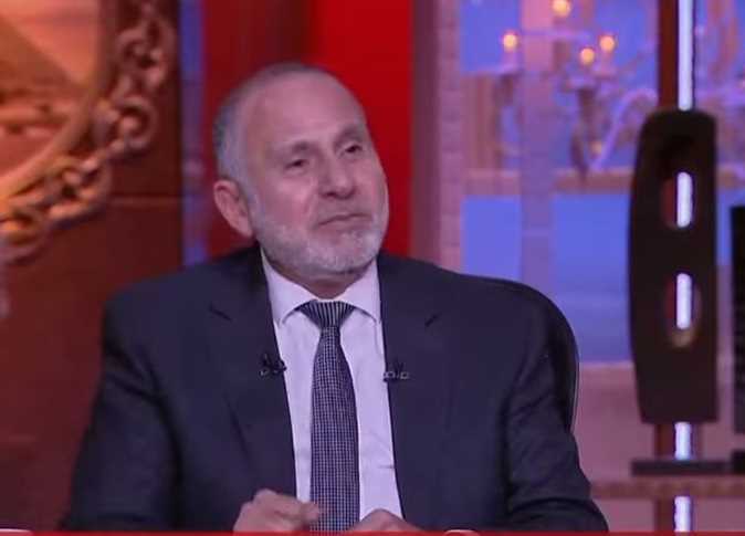 الدكتور محمد المهدي: تقليد الطفل لأمه سلوك طبيعي