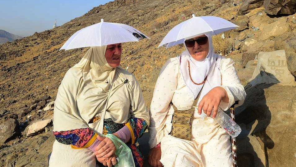 احذري.. أخطاء شائعة تقع فيها النساء أثناء موسم الحج
